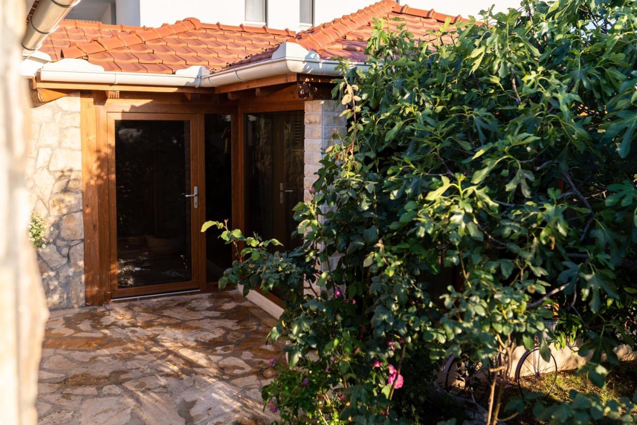 Villa Sun Gardens à Šibenik Extérieur photo
