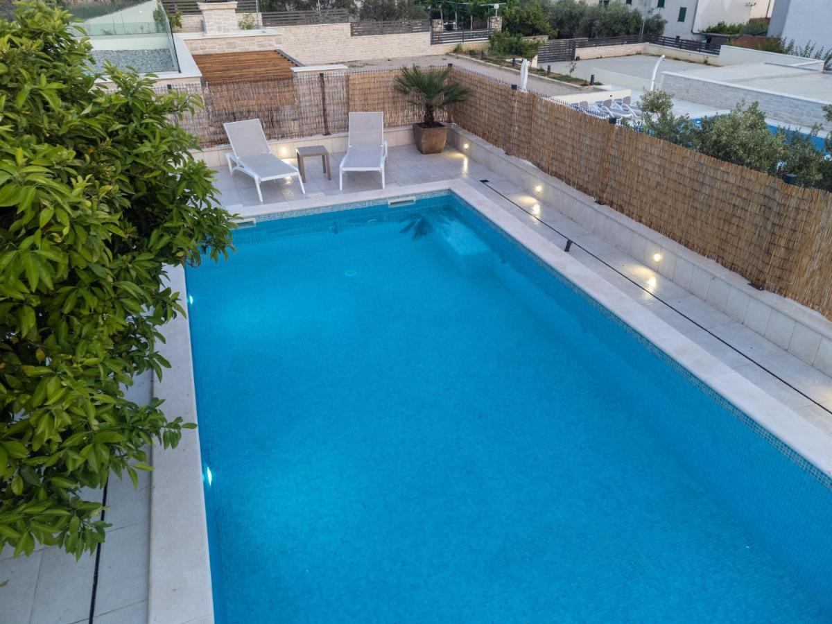 Villa Sun Gardens à Šibenik Extérieur photo